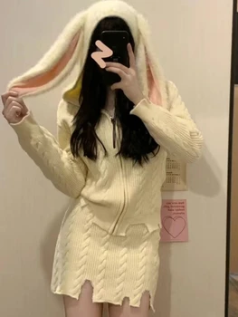 Вязаный Японски Кавайный комплект от две части, женски Топъл Сладък костюм с качулка и елегантна пола, дамски Корейската мода, един сладък комплект с дълъг ръкав 2023 г.